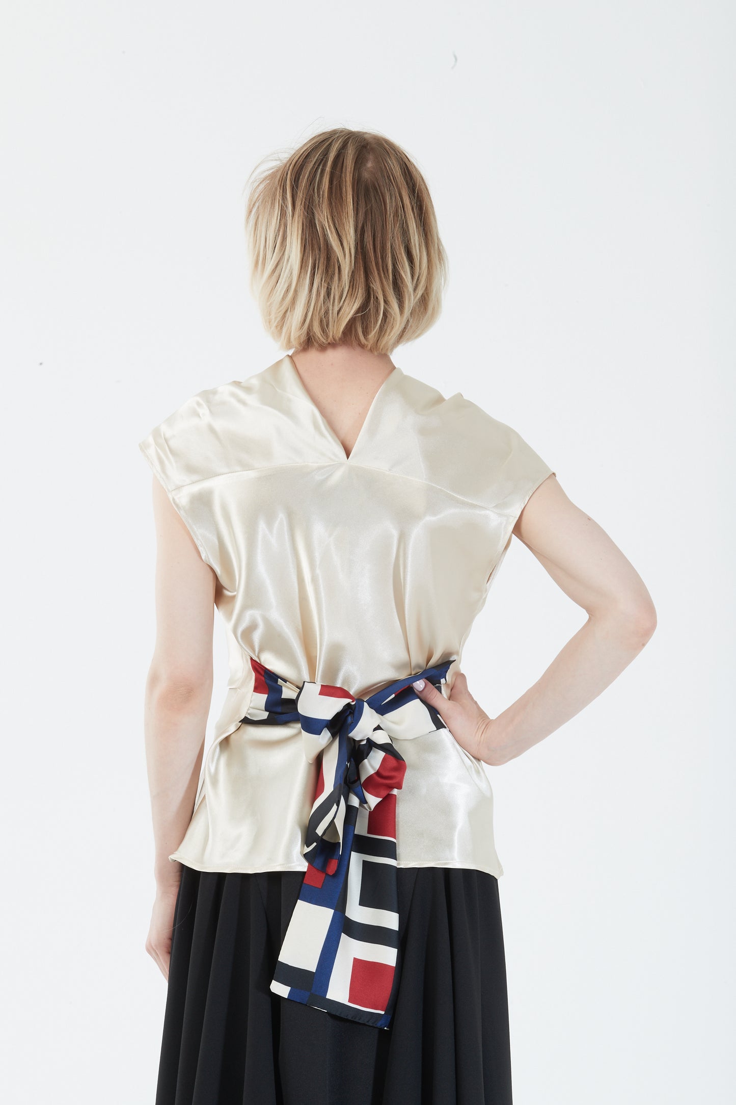 Camelia with Sash